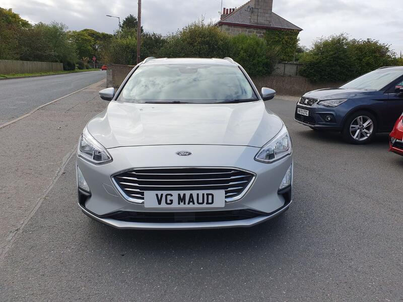 View FORD FOCUS 1.0 T EcoBoost Titanium