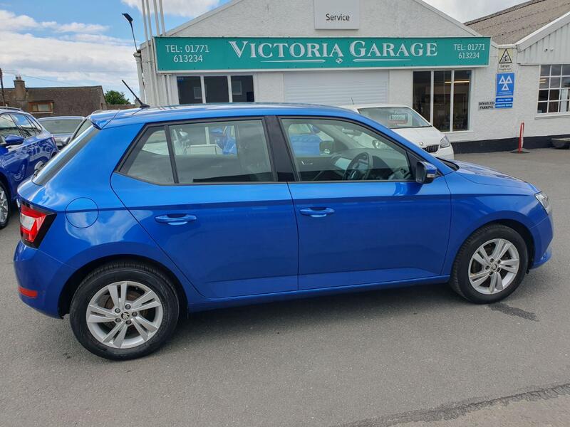 View SKODA FABIA 1.0 SE