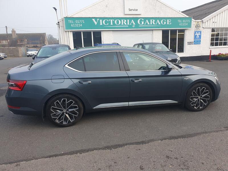 View SKODA SUPERB 2.0 TSI Laurin & Klement